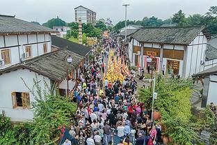 要花了！掘金第三节开局打出14-0攻击波打停黄蜂